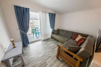 Ceylan Boutique House