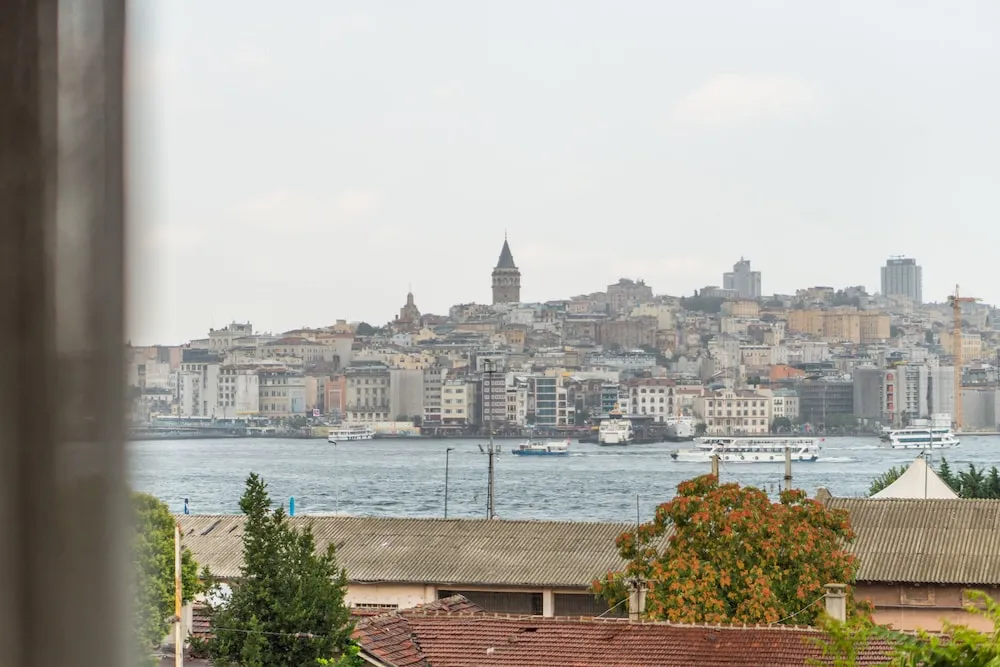 Family Oda, Deniz Manzaralı