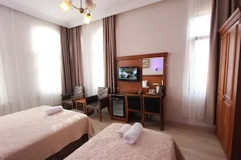 Hotel New House