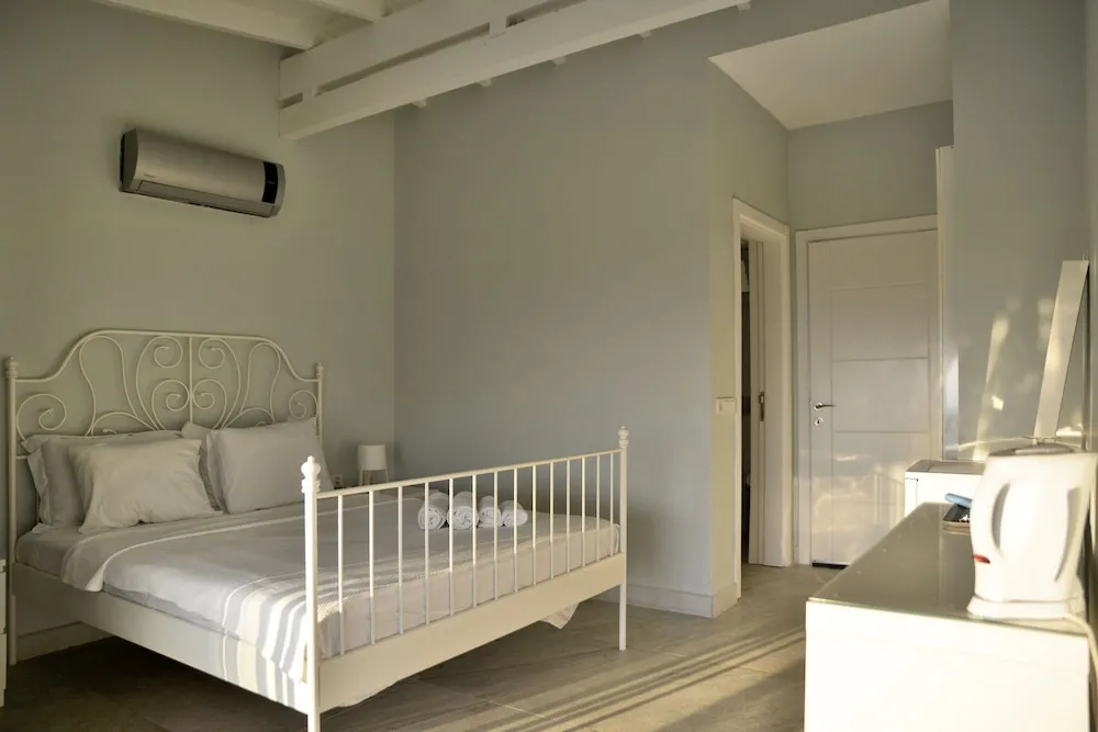 Deluxe Tek Büyük Yataklı Oda, Deniz Manzaralı