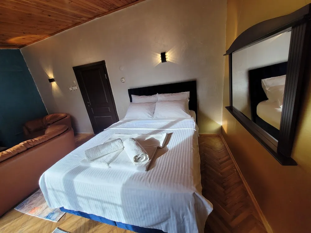 Deluxe Çatı Katı Süiti (Penthouse)