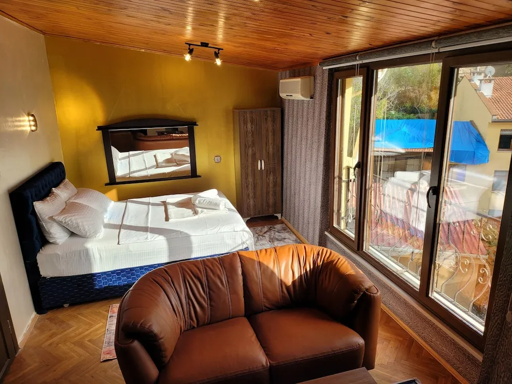 Deluxe Çatı Katı Süiti (Penthouse)