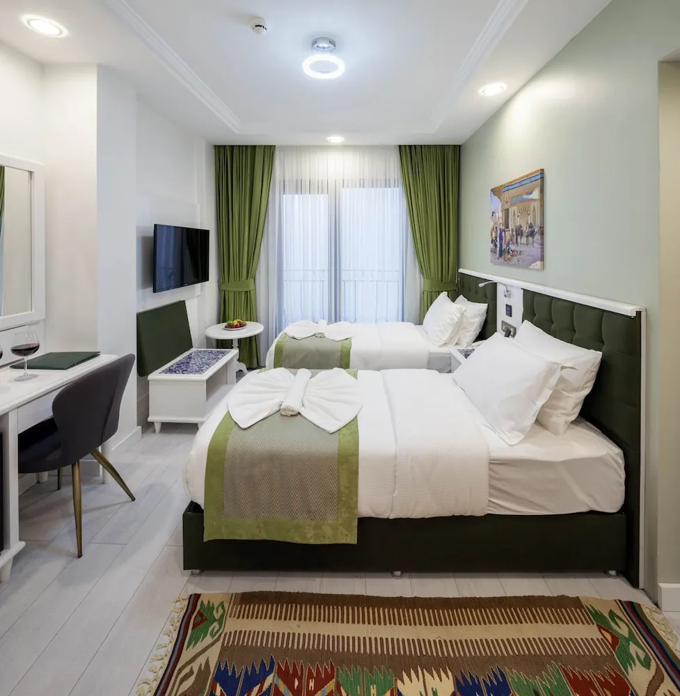 Economy Tek Büyük veya İki Ayrı Yataklı Oda