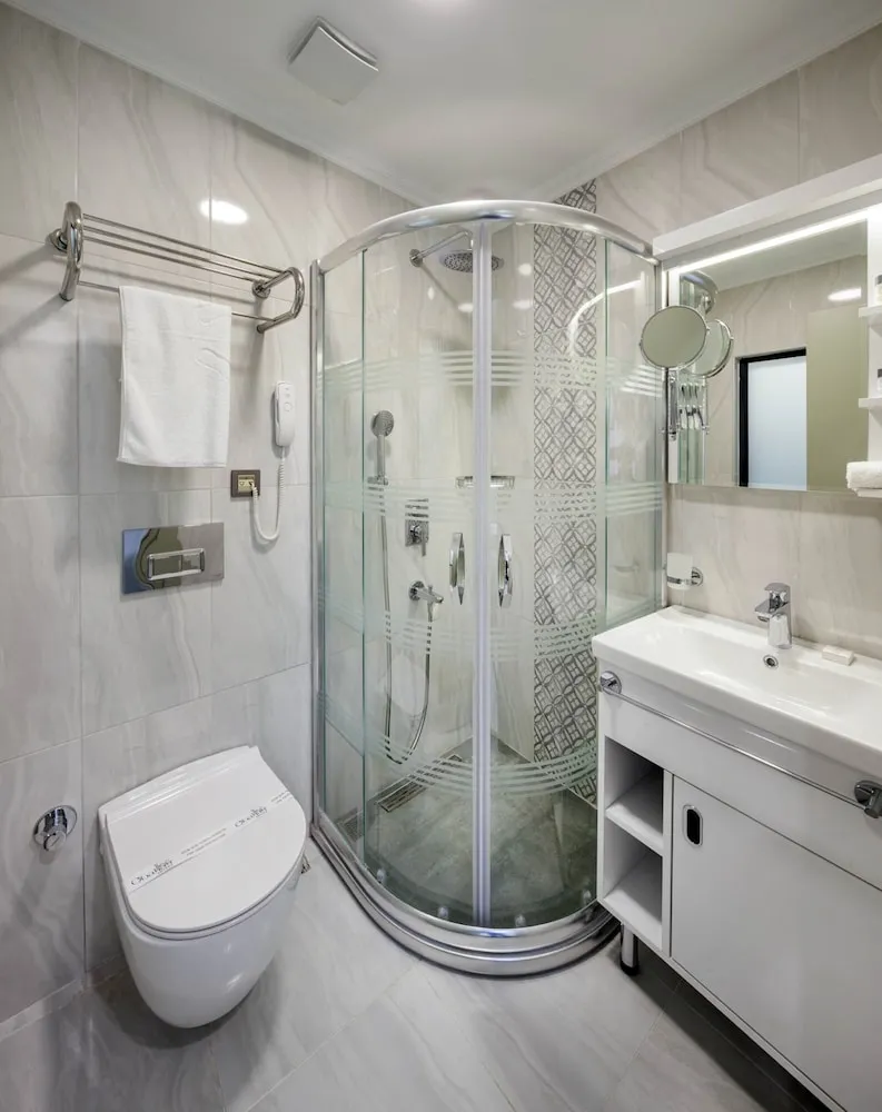 Standard Üç Kişilik Oda