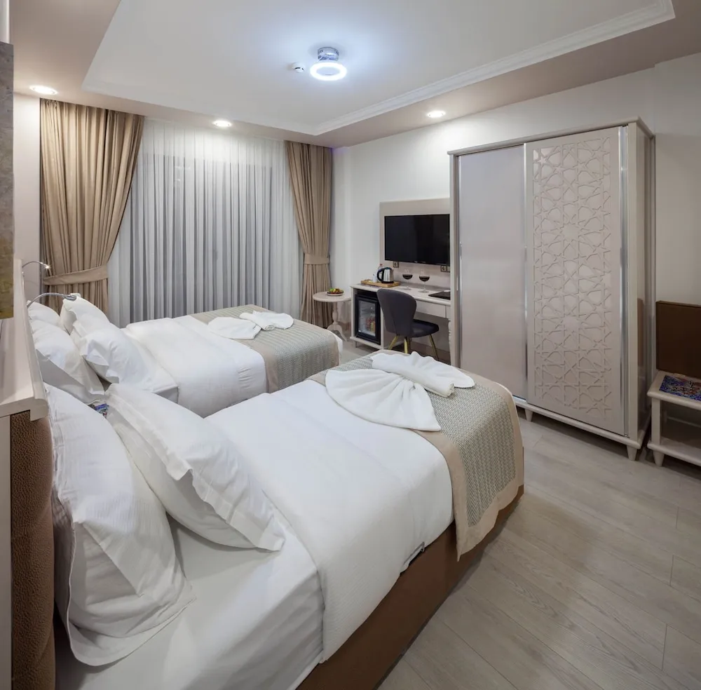 Standard Üç Kişilik Oda