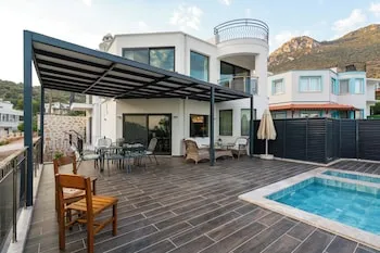 Villa Ekinoks