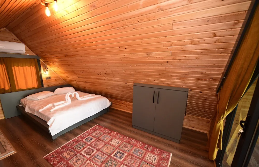 Deluxe Bungalov
