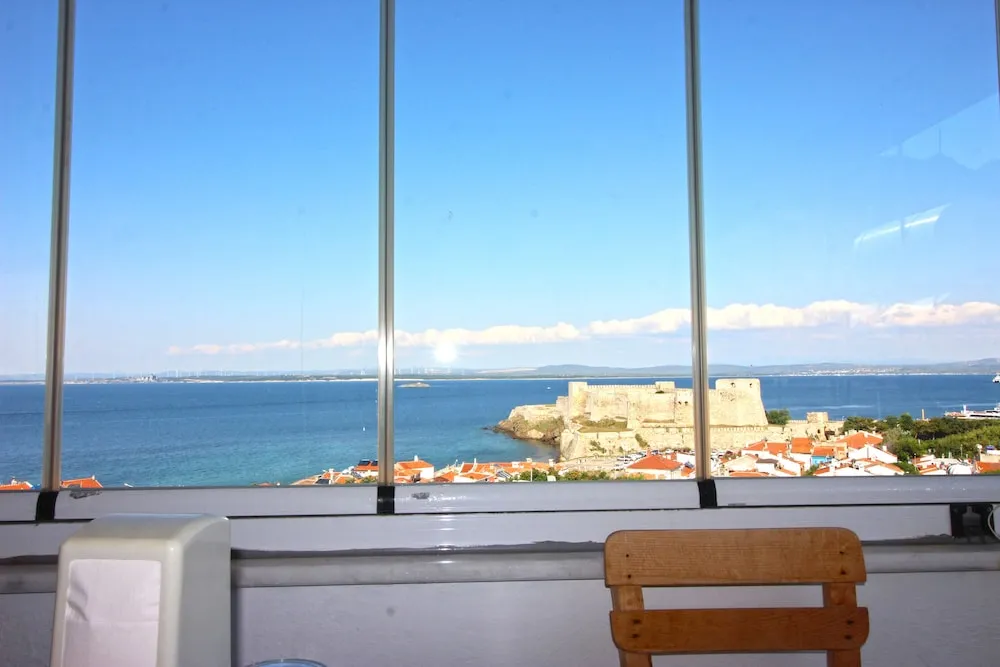 Bozcaada Akdeniz Pansiyon