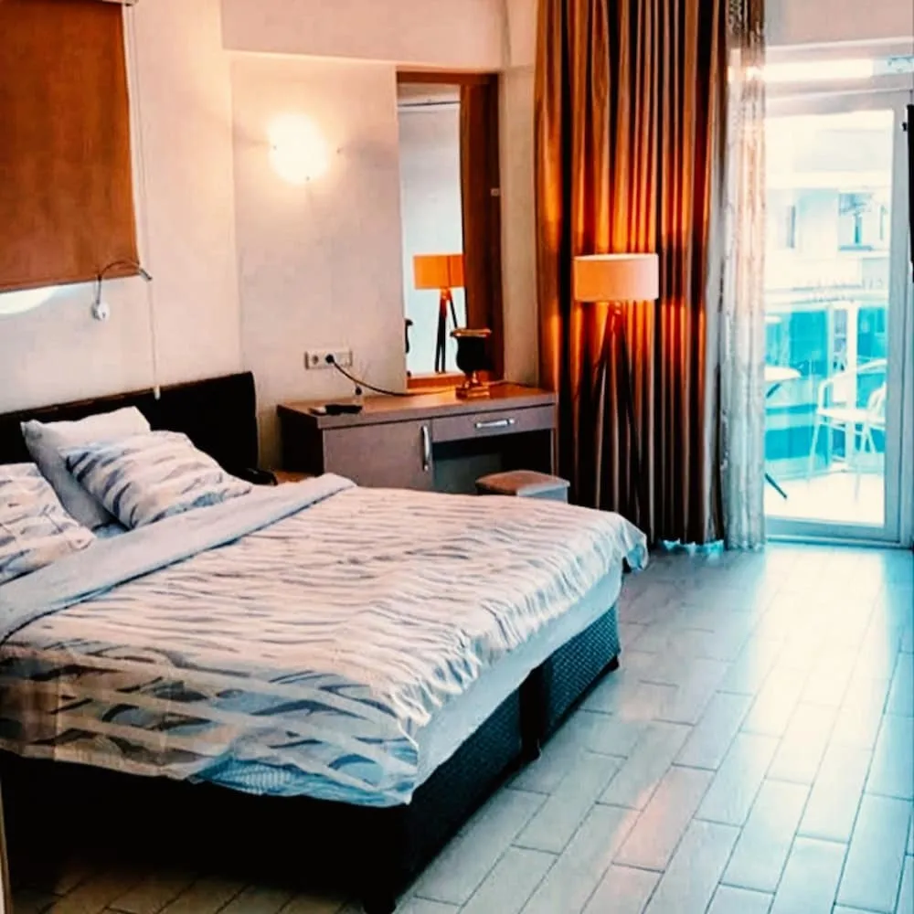 Deluxe Tek Büyük veya İki Ayrı Yataklı Oda, 1 Yatak Odası, Şehir Manzaralı