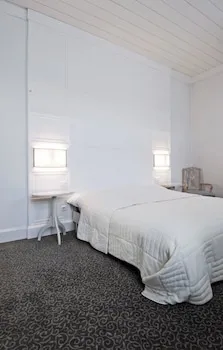 Kar's Otel - Special Class