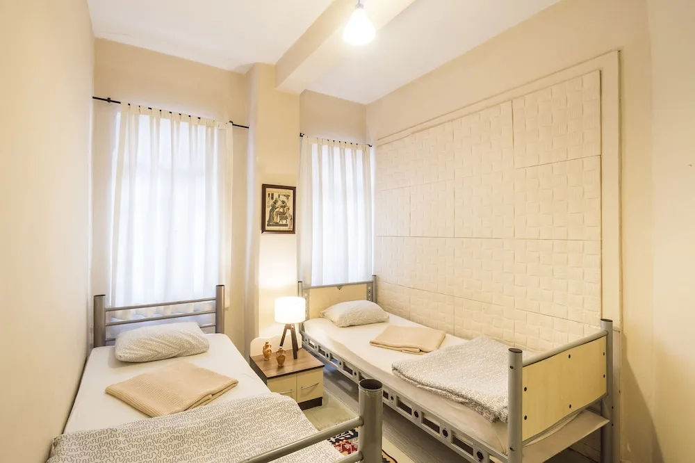 Standard Oda, 2 Tek Kişilik Yatak