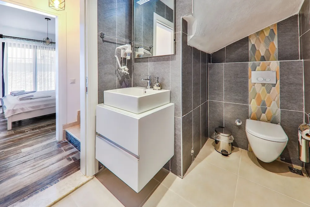 Superior Apart Daire, Kısmi Deniz Manzaralı