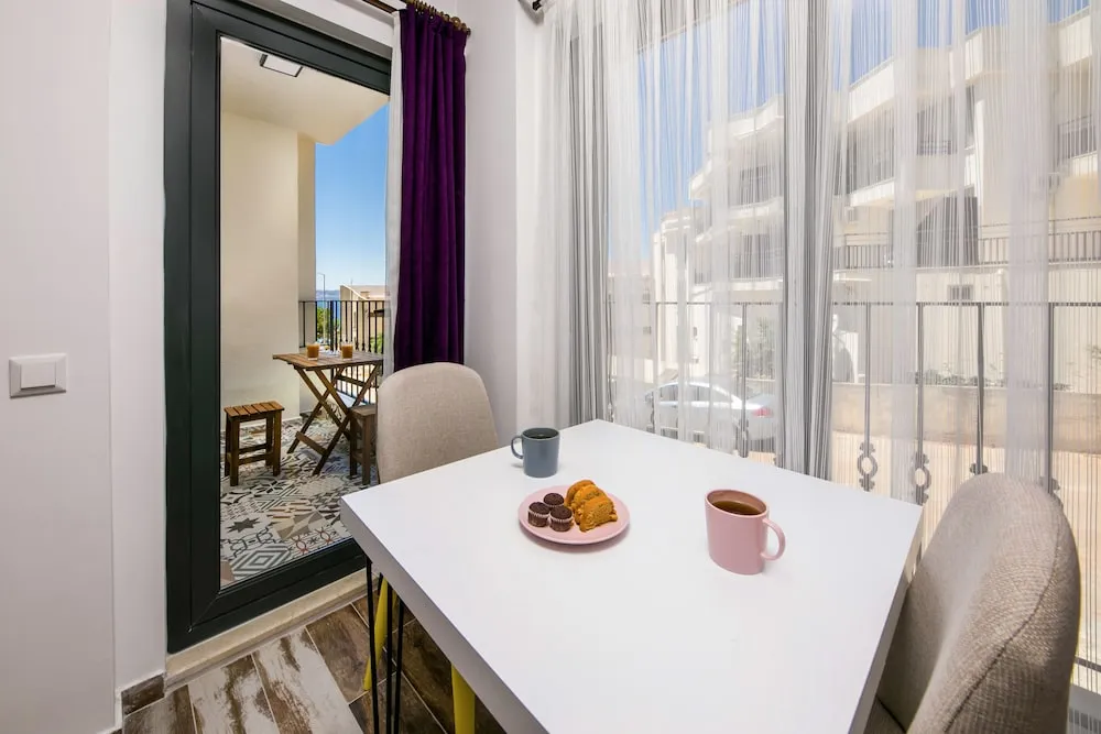 Superior Apart Daire, Kısmi Deniz Manzaralı