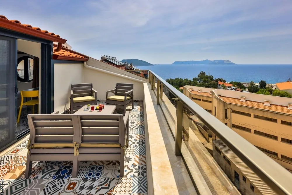 Deluxe Stüdyo, Deniz Manzaralı