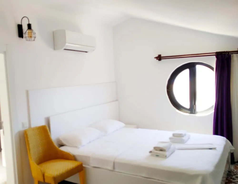 Deluxe Stüdyo, Deniz Manzaralı