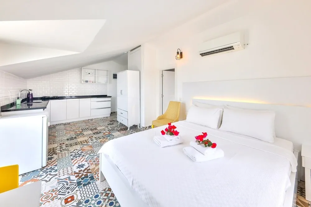 Deluxe Stüdyo, Deniz Manzaralı
