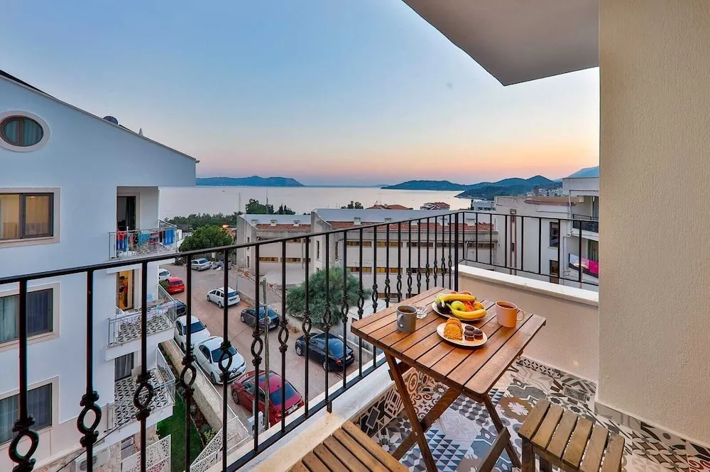 Kaş Sanisu Pansiyon