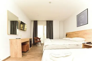 Porta Trakis Hotel