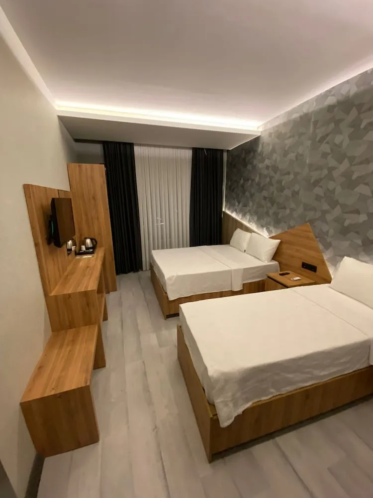 Standard Üç Kişilik Oda, Sigara İçilmez