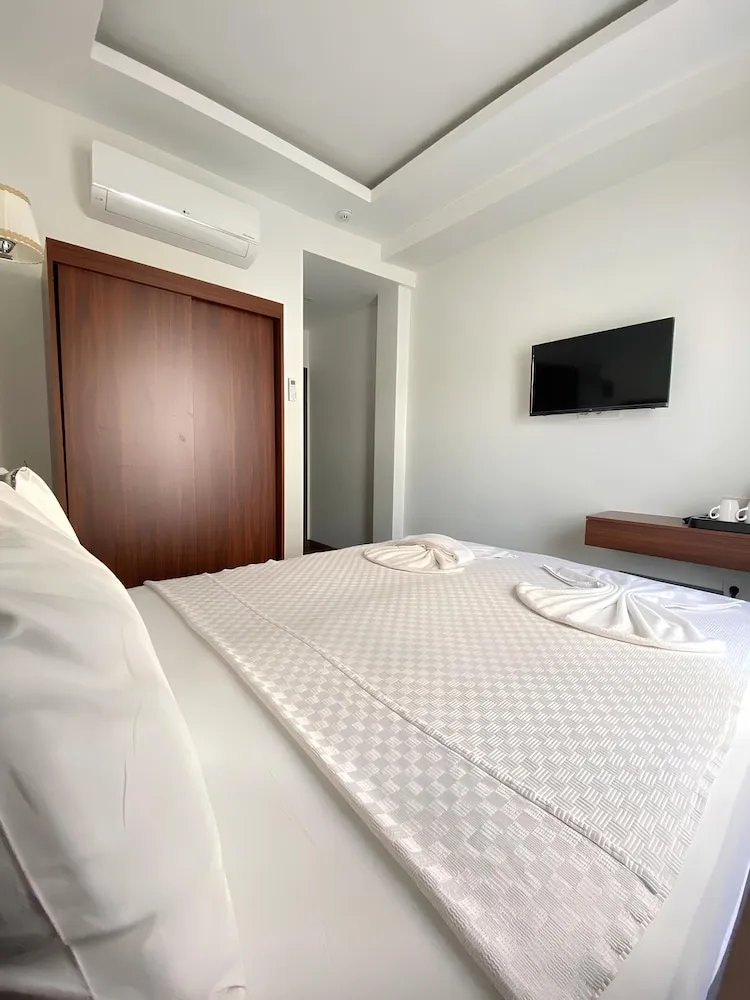 Economy Tek Büyük Yataklı Oda