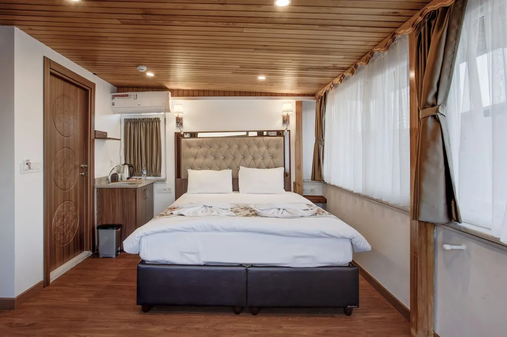 Deluxe Room Sea View