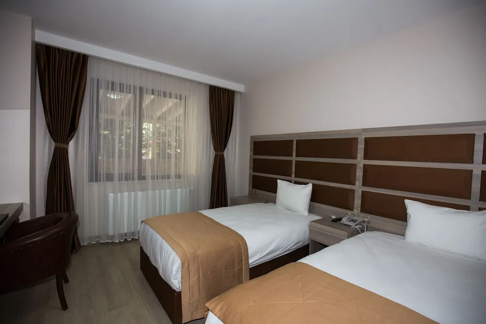 Deluxe İki Ayrı Yataklı Oda