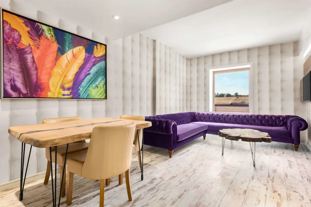 Premium Süit, 1 Büyük (Queen) Boy Yatak, Sigara İçilebilir