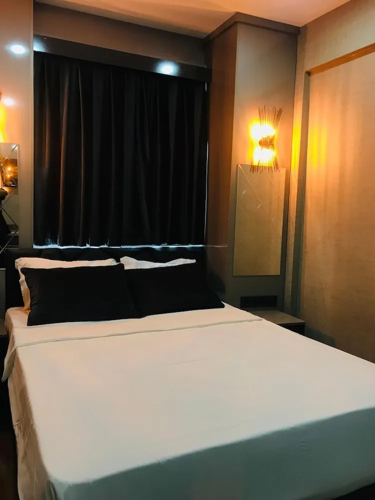 Economy Double Room (Basement with Window)