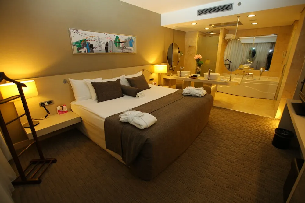 Club Suite