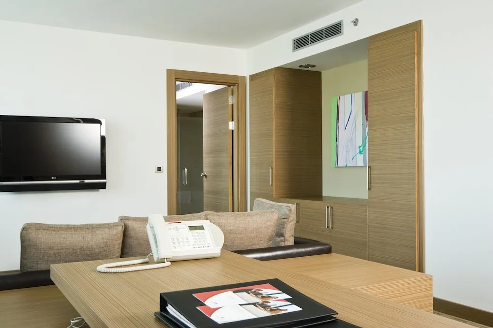 Club Suite