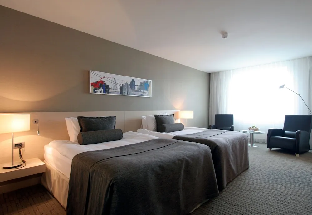 Standard Double Queen Bed Room
