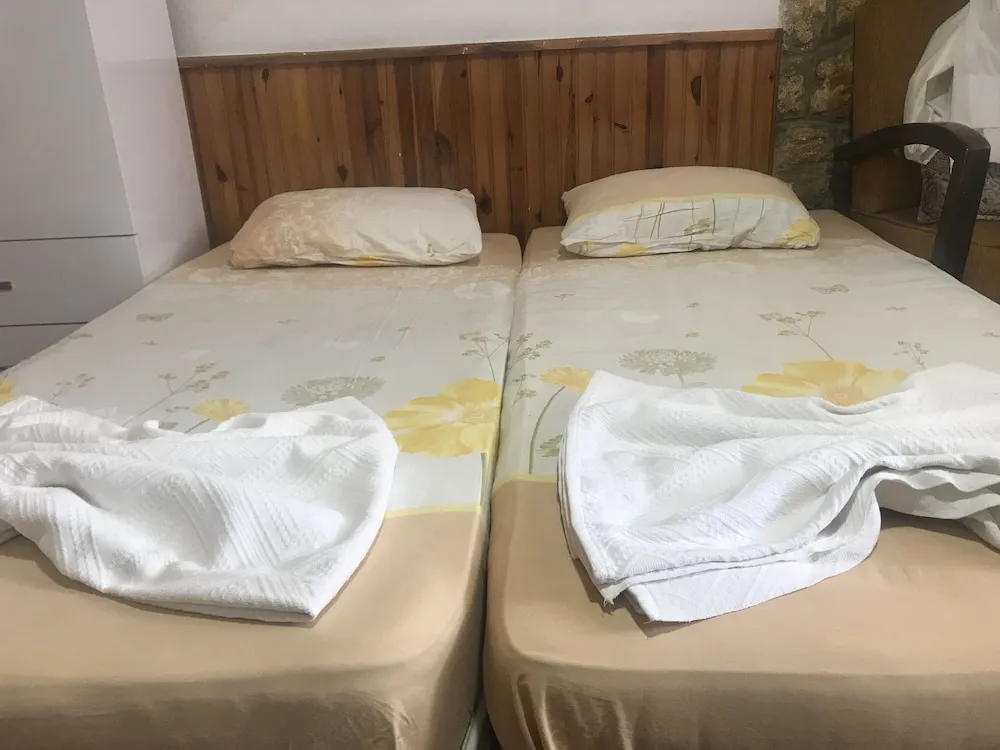 Standard Üç Kişilik Oda