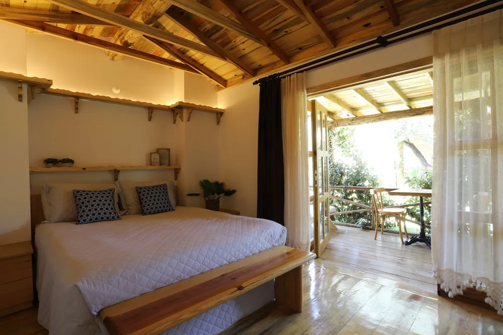 Comfort Oda, 1 Çift Kişilik Yatak, Sigara İçilmez, Bahçe Manzaralı