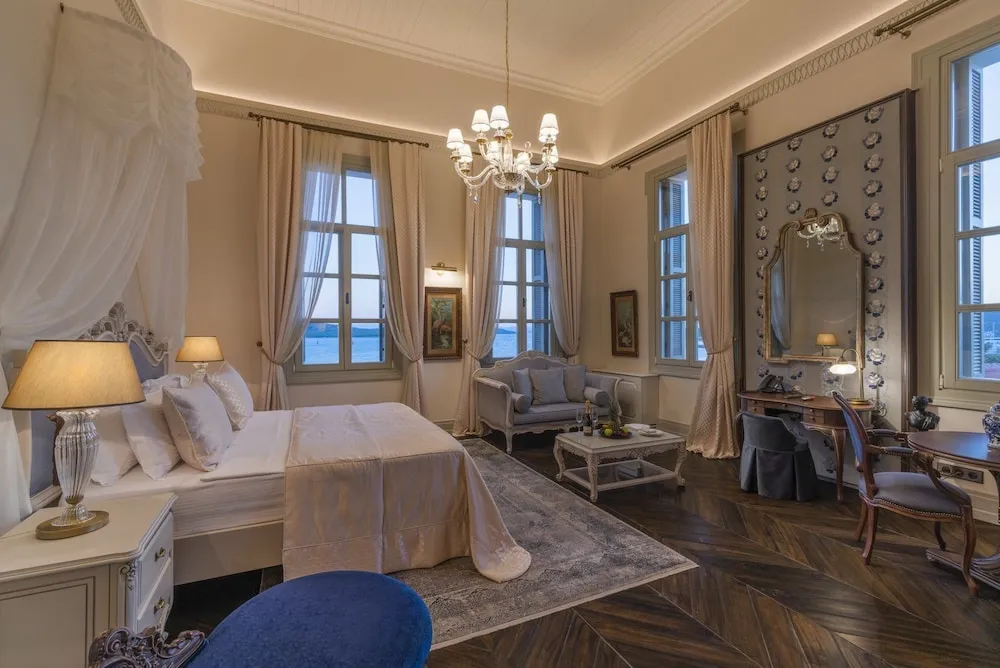 Premium Süit, 1 Büyük (Queen) Boy Yatak, Sıcak Su Küveti, Deniz Manzaralı