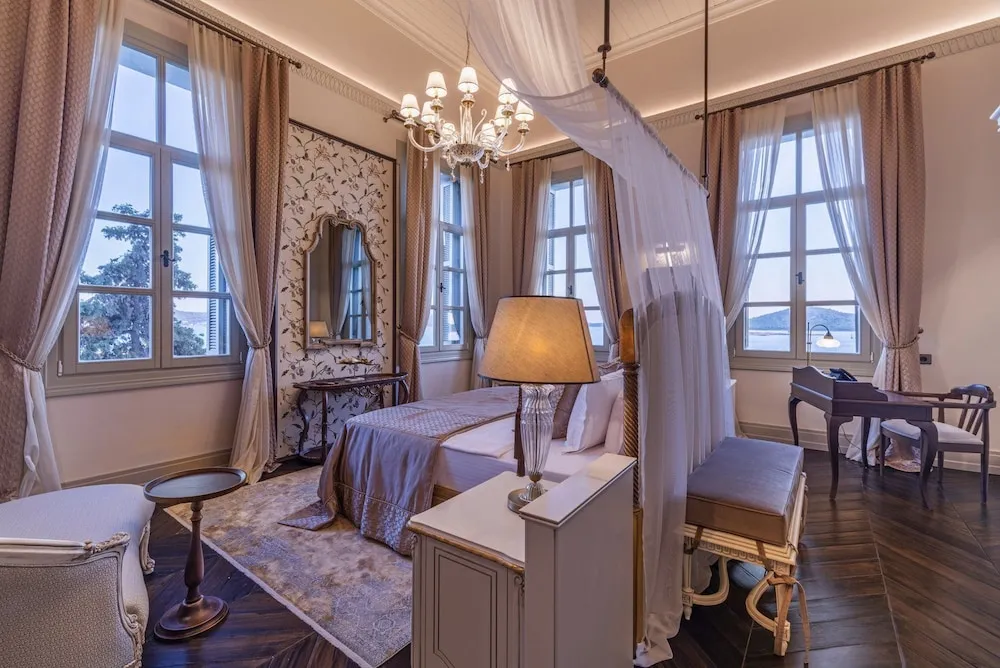 Premium Süit, 1 Büyük (Queen) Boy Yatak, Sıcak Su Küveti, Deniz Manzaralı