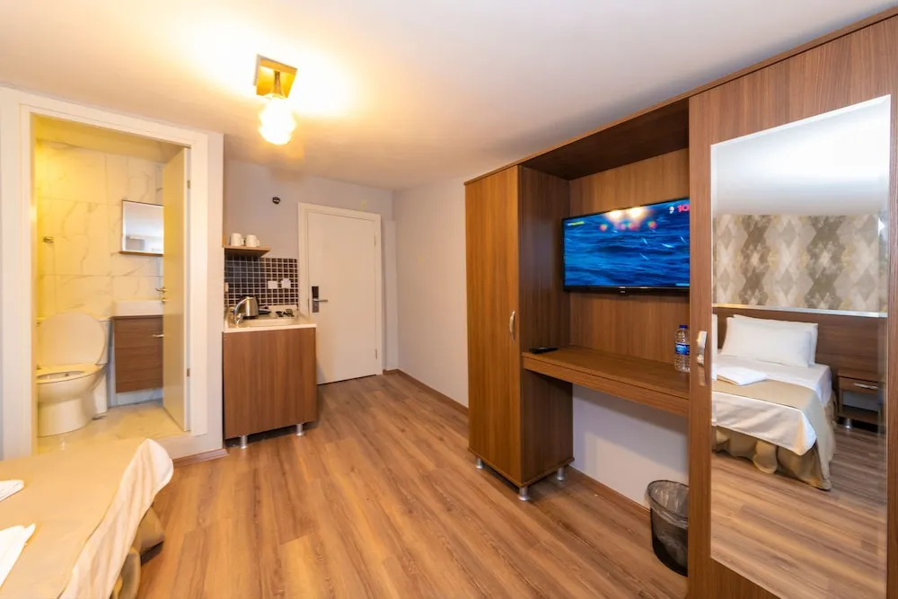 Economy Tek Büyük Yataklı Oda