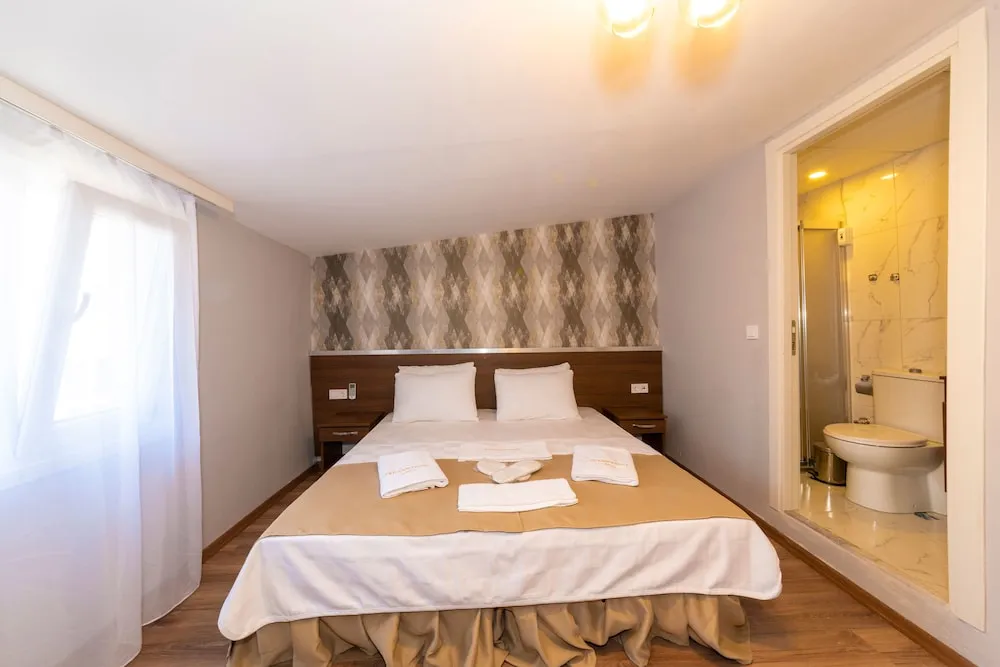 Economy Tek Büyük Yataklı Oda