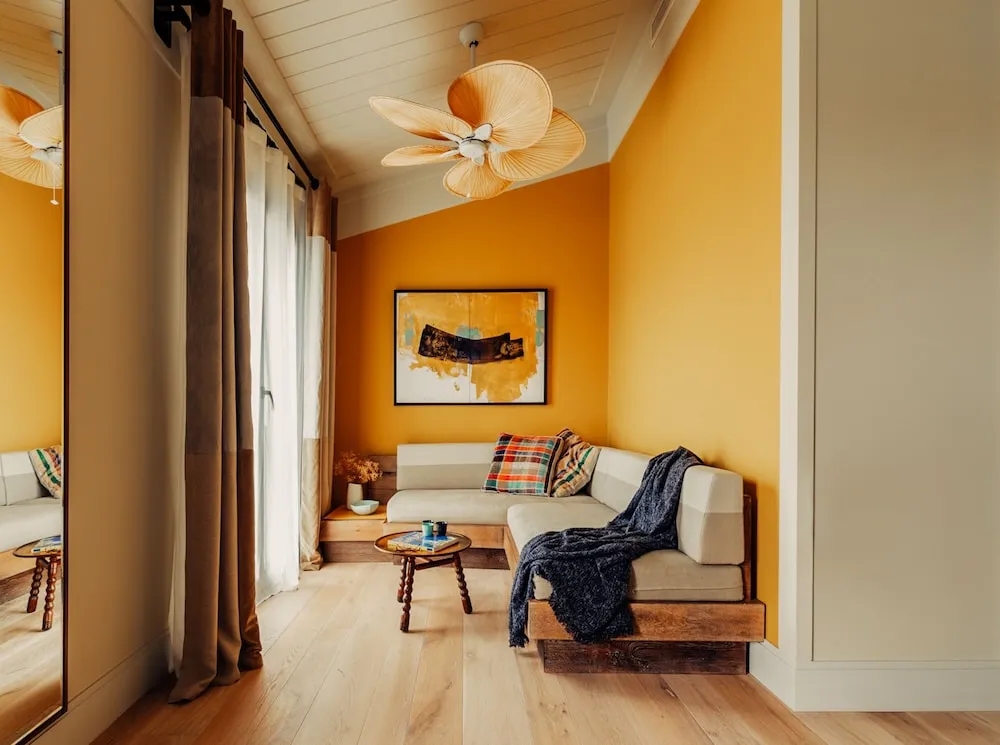 Superior Tek Büyük Yataklı Oda, Sigara İçilmez, Havuz Manzaralı