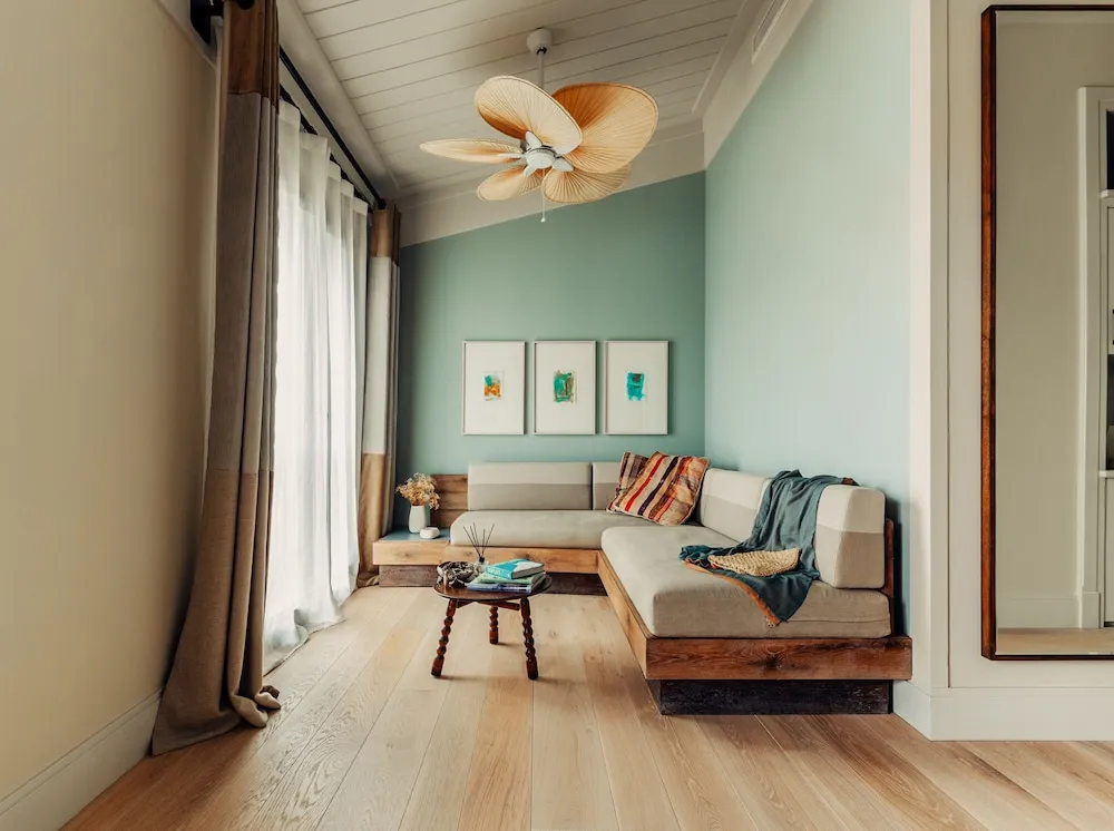 Superior Tek Büyük Yataklı Oda, Sigara İçilmez, Havuz Manzaralı