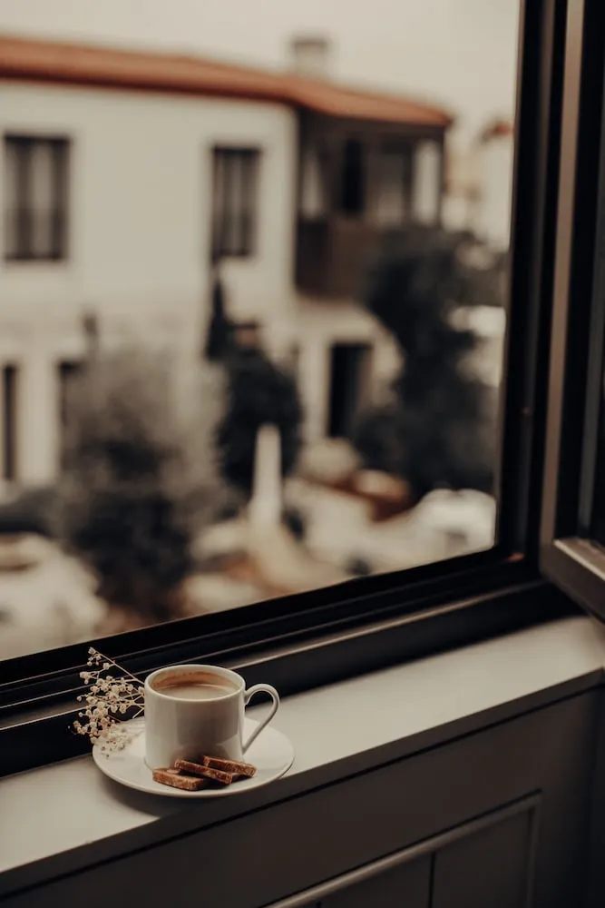 Master Suite, Non Smoking, Pool View