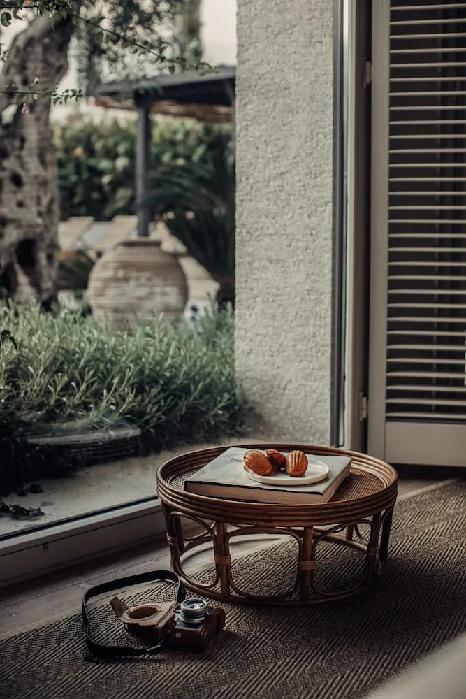 Master Suite, Non Smoking, Pool View