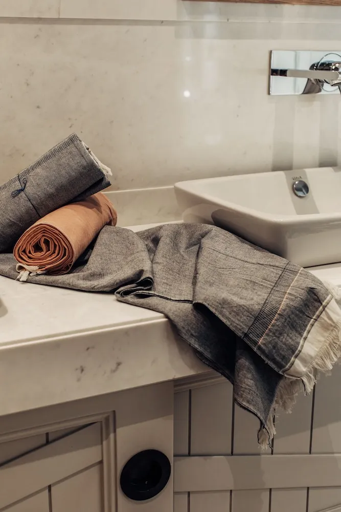 Master Suite, Non Smoking, Pool View