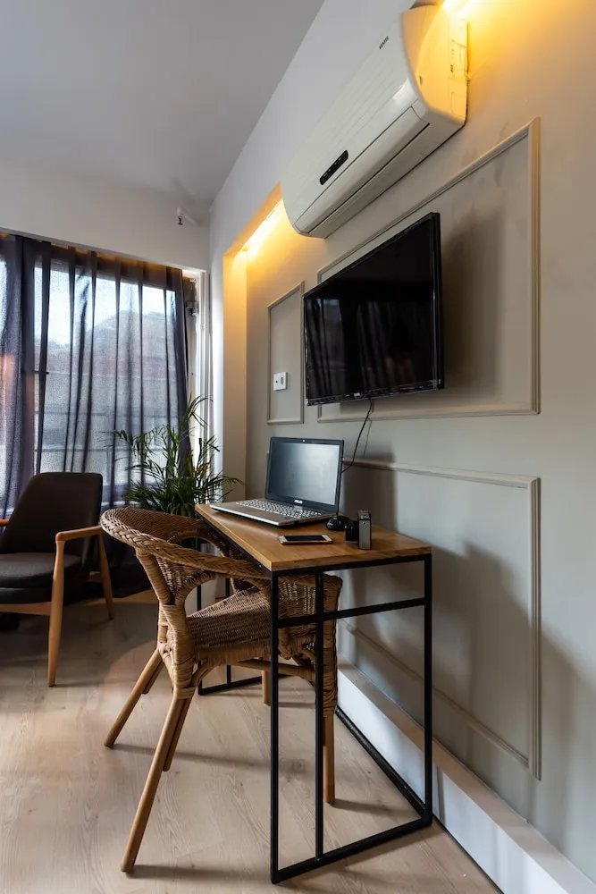 Deluxe Tek Büyük veya İki Ayrı Yataklı Oda, Şehir Manzaralı