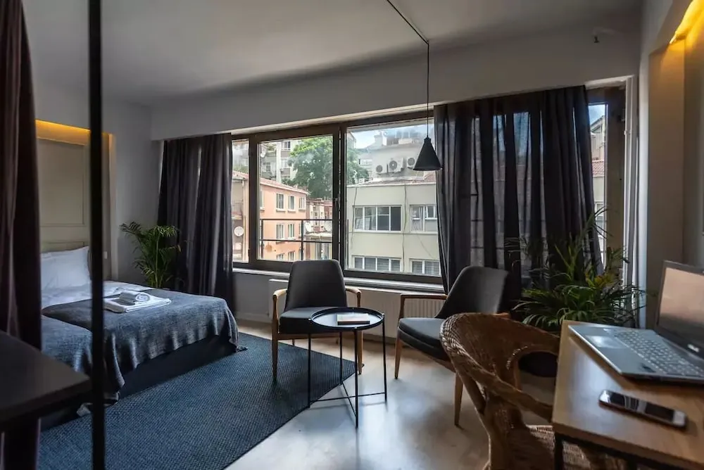 Deluxe Tek Büyük veya İki Ayrı Yataklı Oda, Şehir Manzaralı