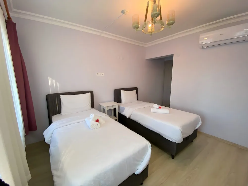 Deluxe İki Ayrı Yataklı Oda