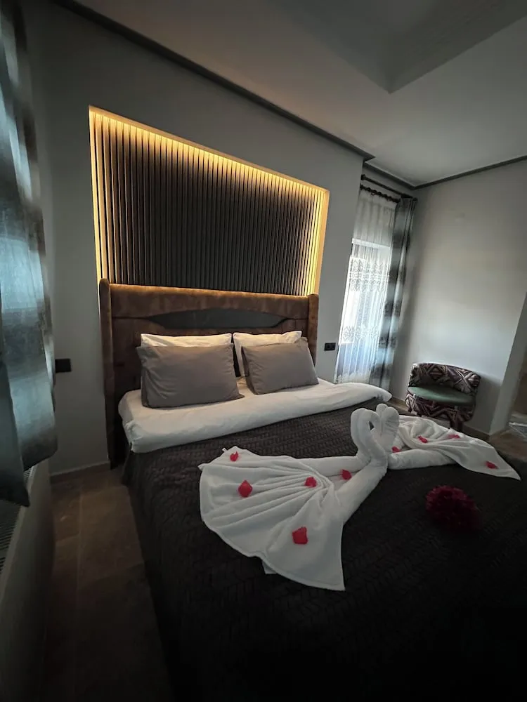 Deluxe Tek Büyük Yataklı Oda, Sigara İçilmez, Şehir Manzaralı