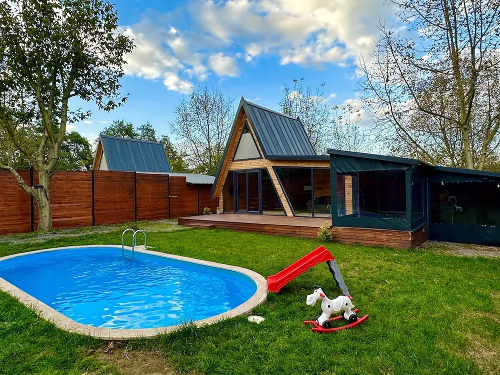 Deluxe Bungalov