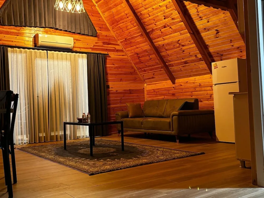 Deluxe Bungalov