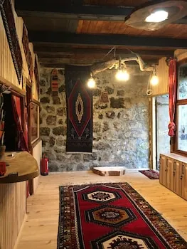 Huzur Konak Otel & Restaurant