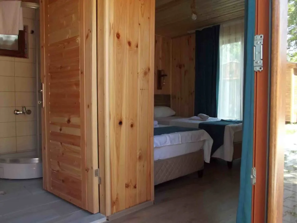 Deluxe Bungalov